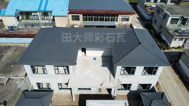 彩石金属瓦案例--山东临沂农村自建别墅